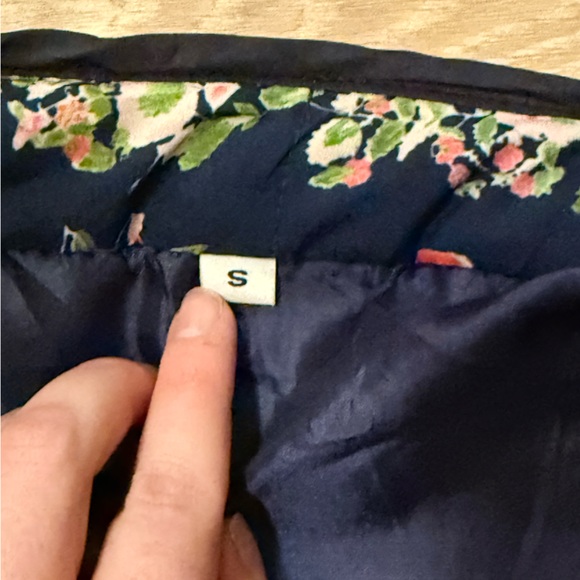 Floral Women's Jacket - Navy and Red - Picture 7 of 7